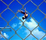 Diamond mesh fence price for sports