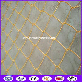 Yellow color 100x100mm opening 5 ft tall chain link fence for sports field