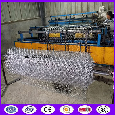 Low cost silver color iron chain link mesh for encircling wasteland with high recycling value and easy installing