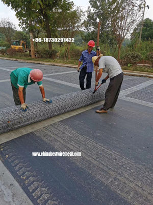 Galvanized reinforced hexagonal mesh asphalt pavement subgrade