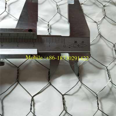3/4-Inch Hot-Dipped Galvanized Chicken Wire Mesh