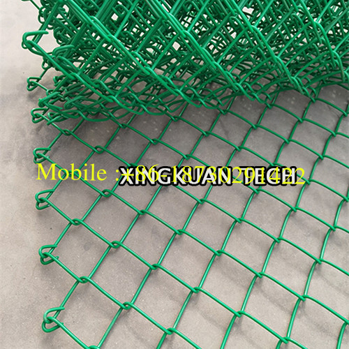 Vinyl Coated Chain Link Fence Fabric 50 Ft Roll Black Green color OEM