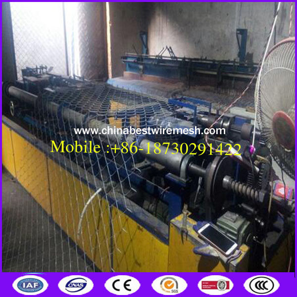 Boundary Wall wire fencing mesh For Leisure Sports Field / School Chain Link Fence