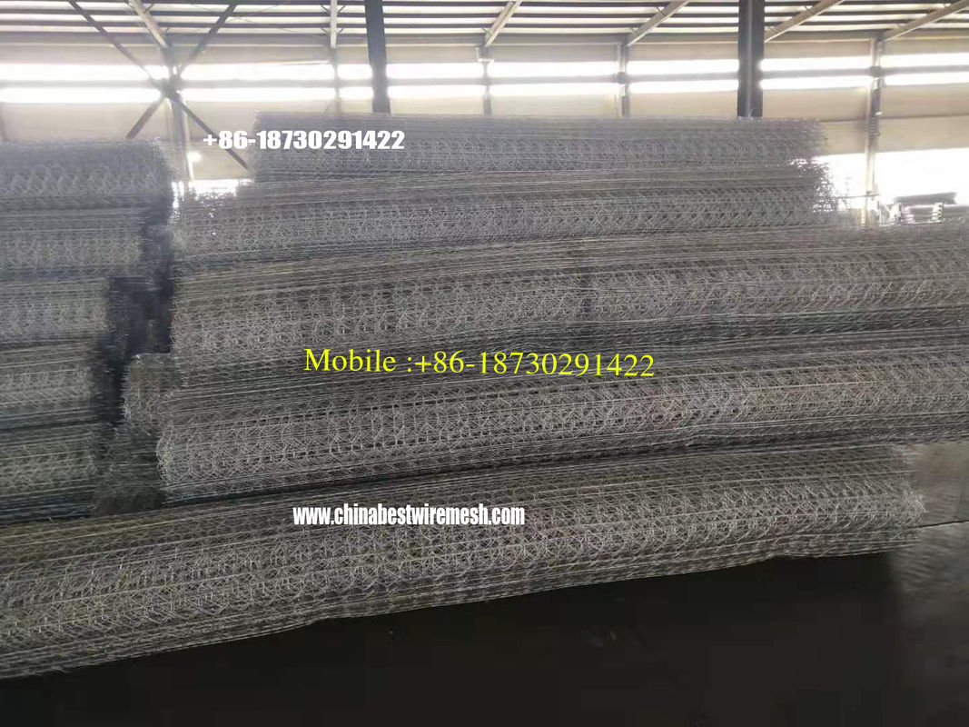 Reinforced gabion /hexagonal mesh net in the construction of highway white to black made in china